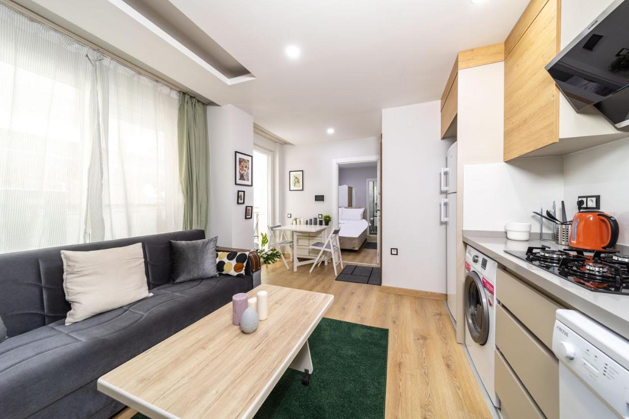 Modern And Cozy Apartment With Central Location And Balcony In Muratpasa, Antalya Eksteriør billede