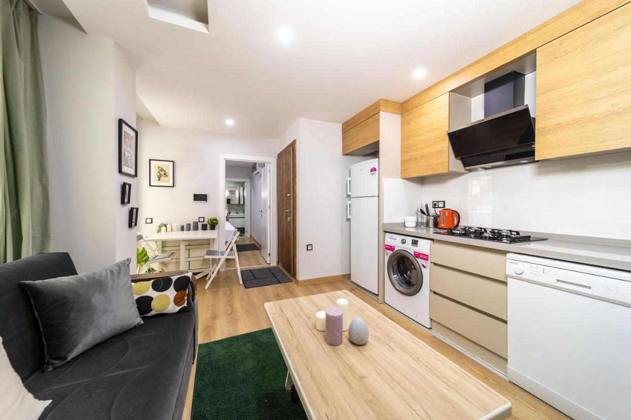 Modern And Cozy Apartment With Central Location And Balcony In Muratpasa, Antalya Eksteriør billede